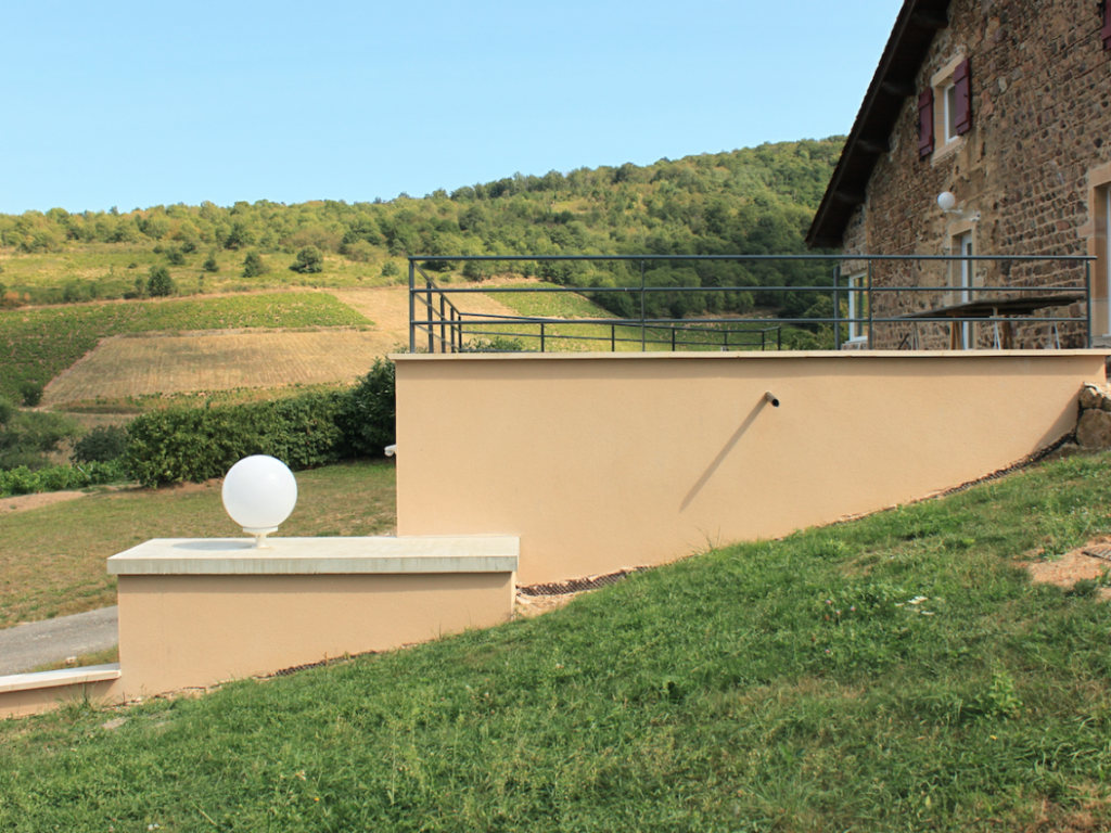 Rénovation Extérieure et Réalisation d’une Terrasse – Emeringes - RECONDU-DUPERRET